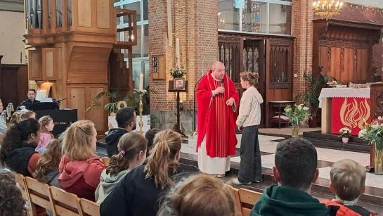Dankviering vormelingen en eerste communicanten