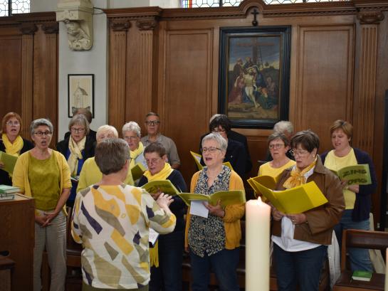 Terugblik vooravond van Pinksteren (Sint-Ursmaruskerk, Baasrode)
