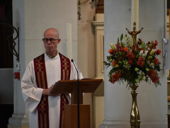 Terugblik: Pinksterviering 2026 (Sint-Ursmaruskerk, Baasrode)