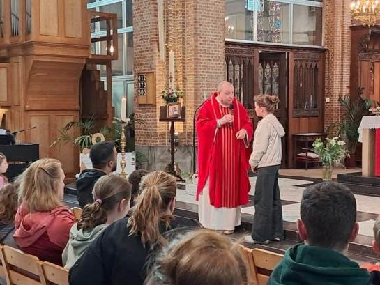Dankviering vormelingen en eerste communicanten