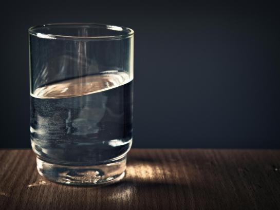 Pastoraal plan Dendermonde - De H. Elisabethparochie-zien we een halfvol, of een halfleeg glas -c- Stephan Müller via pexels.jpg