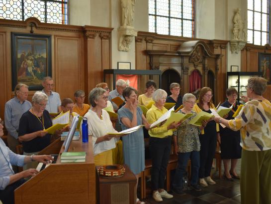 Terugblik: Pinksterviering 2026 (Sint-Ursmaruskerk, Baasrode)